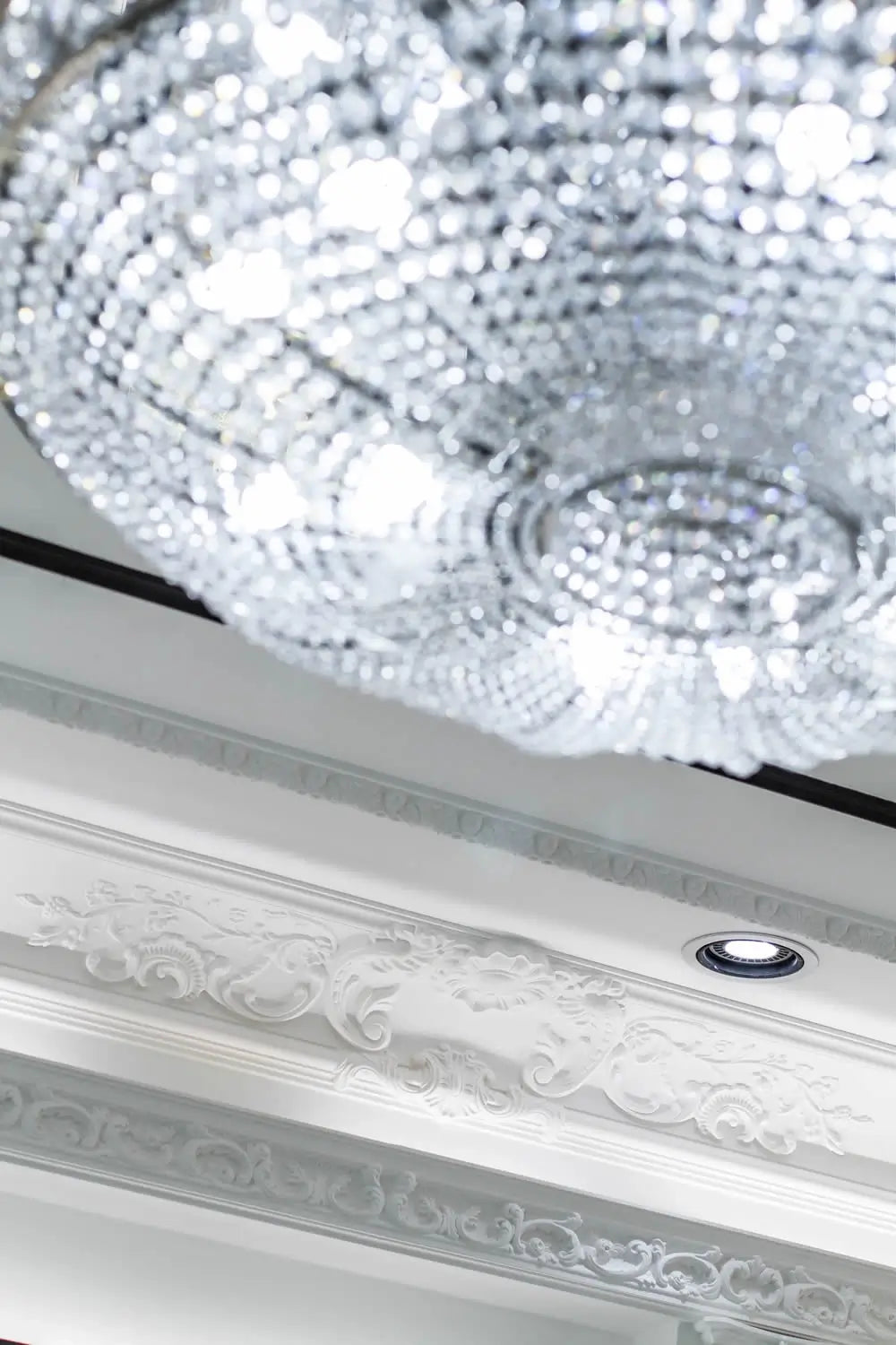 Corniche C201 en blanc | 48 x 116 x 2000 mm