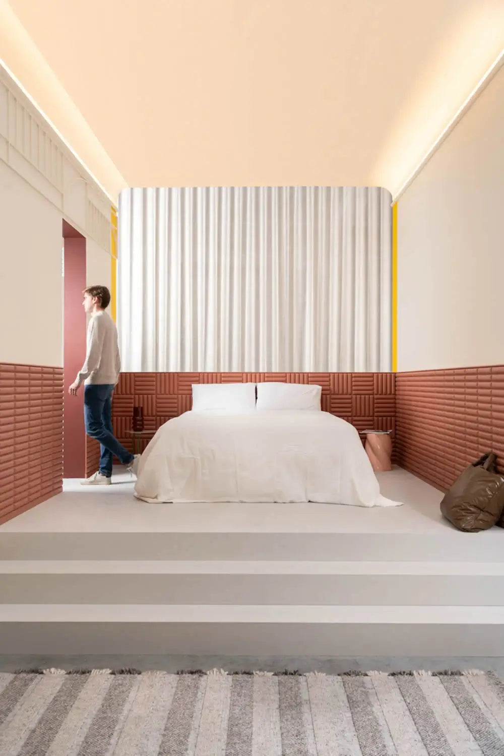 Zoccolino SX182 in bianco | 13 x 50 x 2000 mm